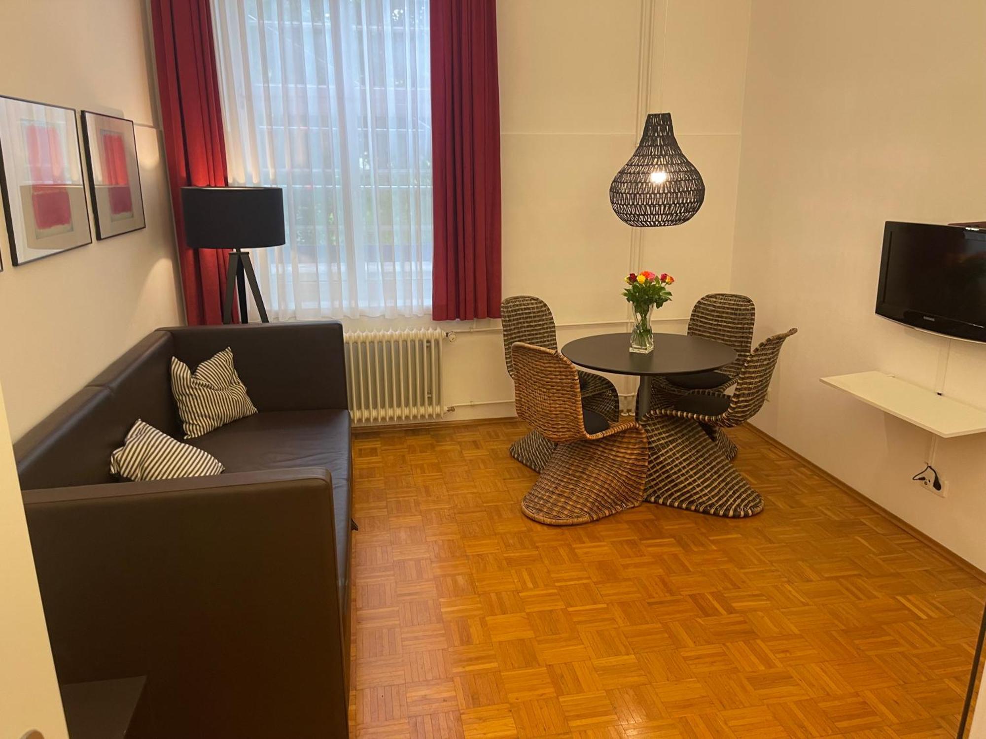 Whliving - Apartments & Studios In 콘스탄츠 외부 사진