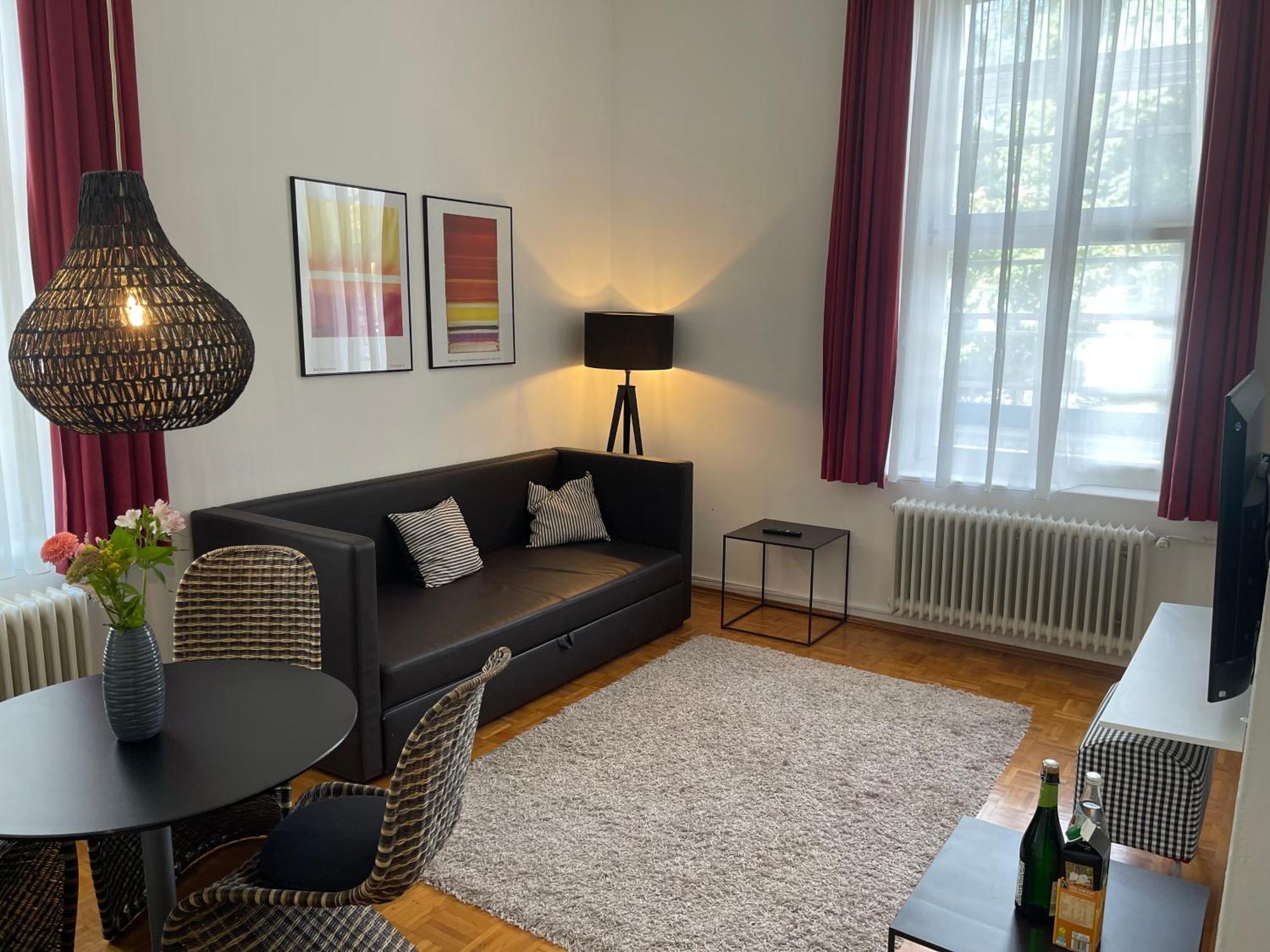 Whliving - Apartments & Studios In 콘스탄츠 외부 사진