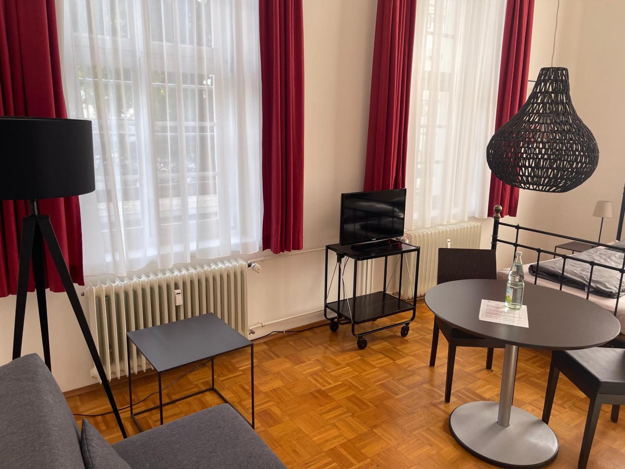 Whliving - Apartments & Studios In 콘스탄츠 외부 사진
